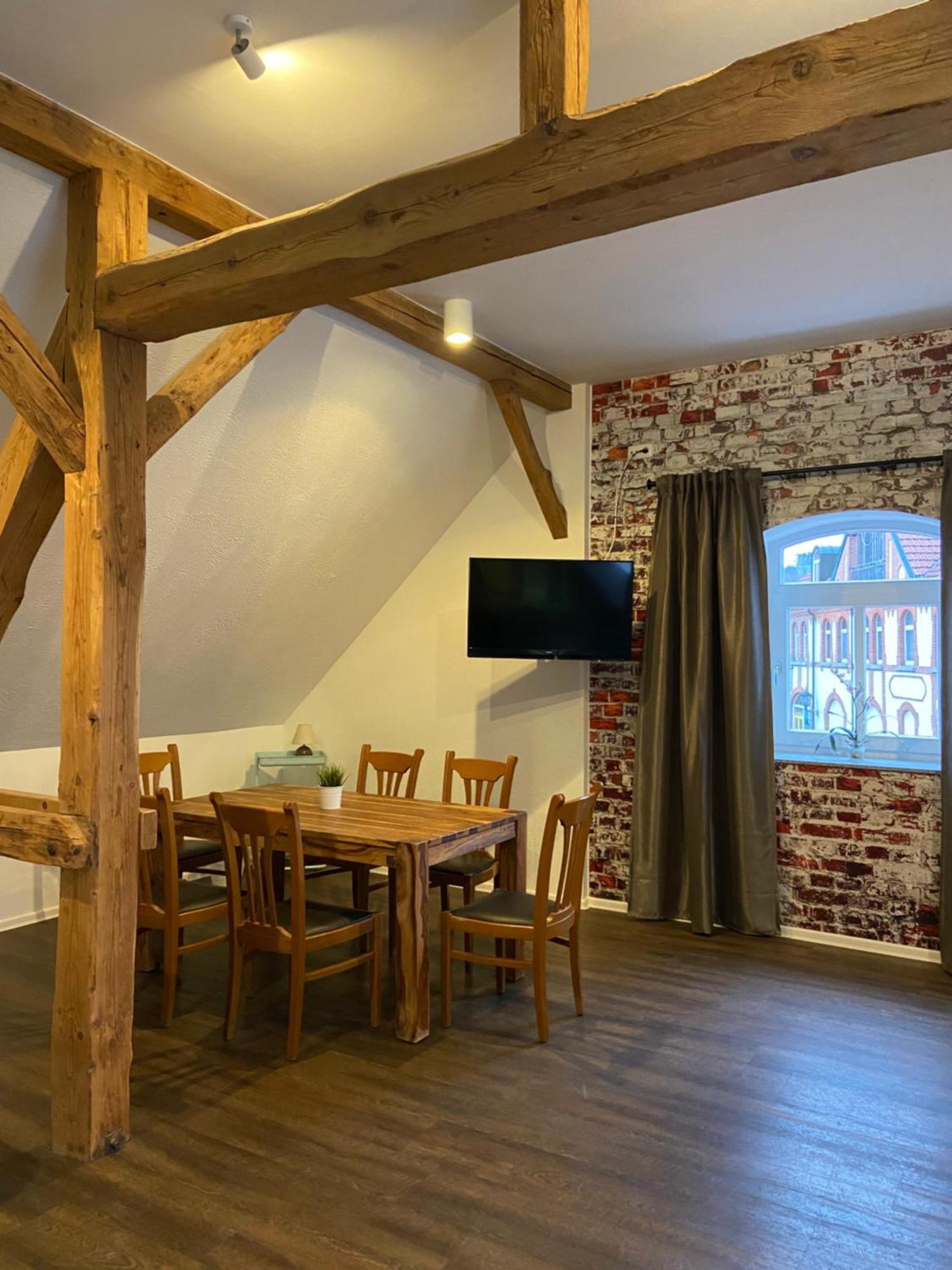 Zur Sonne "Gasthaus-Bar-Events" Poppenhausen Esterno foto